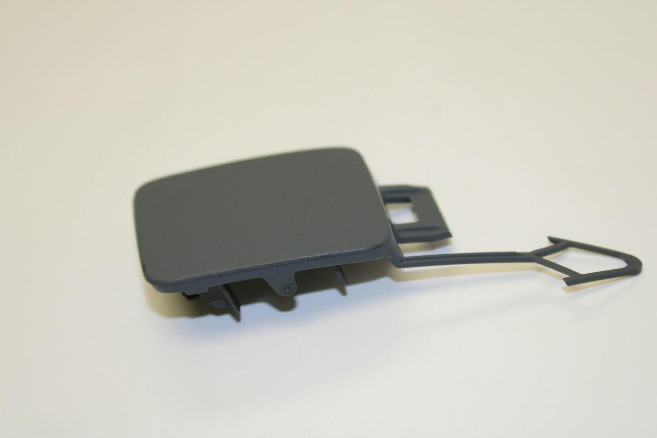 Заглушка бампера буксировочного крюка передняя правая VAG 2G0807241GRU цена, от 3.31 USD