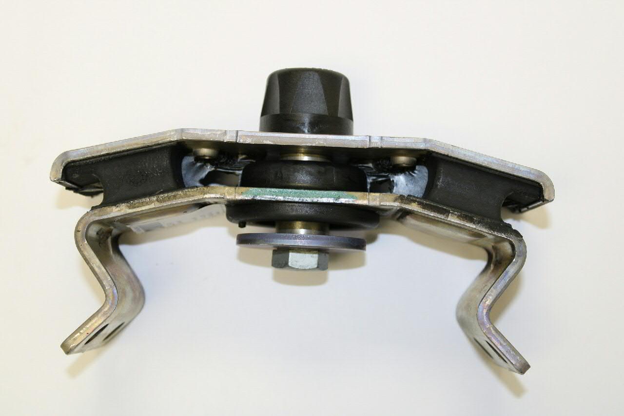 Подушка коробки передач Volkswagen AMAROK пикап (2HA, 2HB, S1B, S6B, S7A, S7B) (2010 - 2026) цена, от 49.56 USD