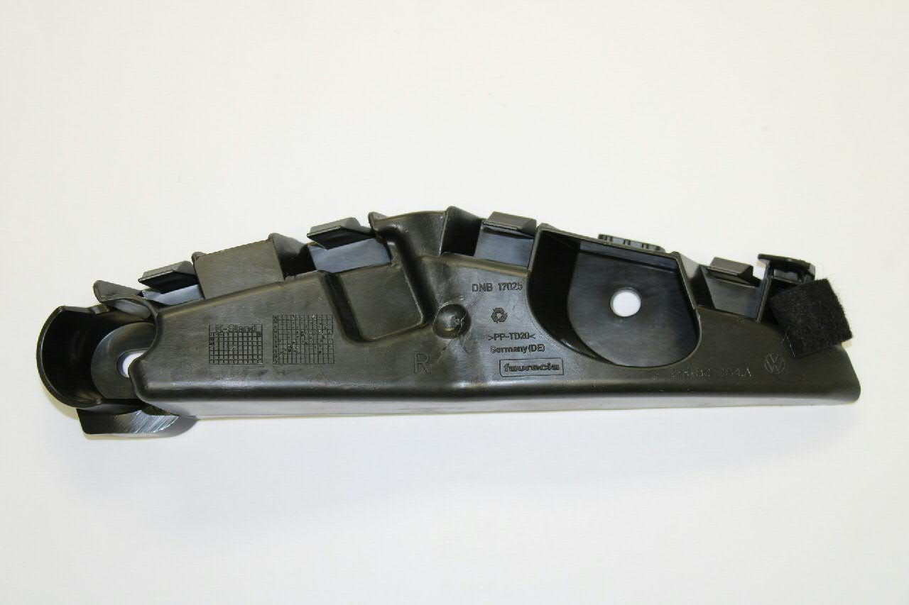 Направляющая переднего бампера правая AND 14807098 цена, от 7.95 USD