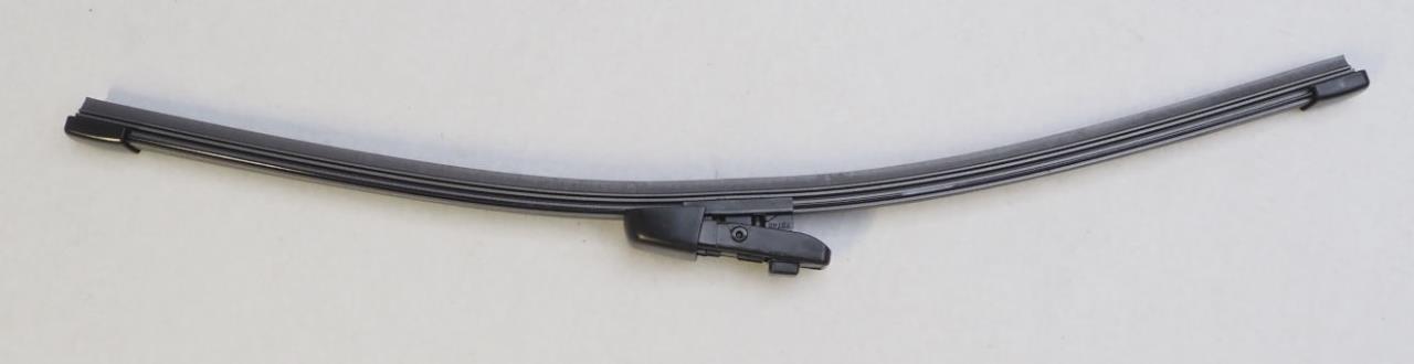 3G9955427D VAG Щетка заднего стеклоочистителя