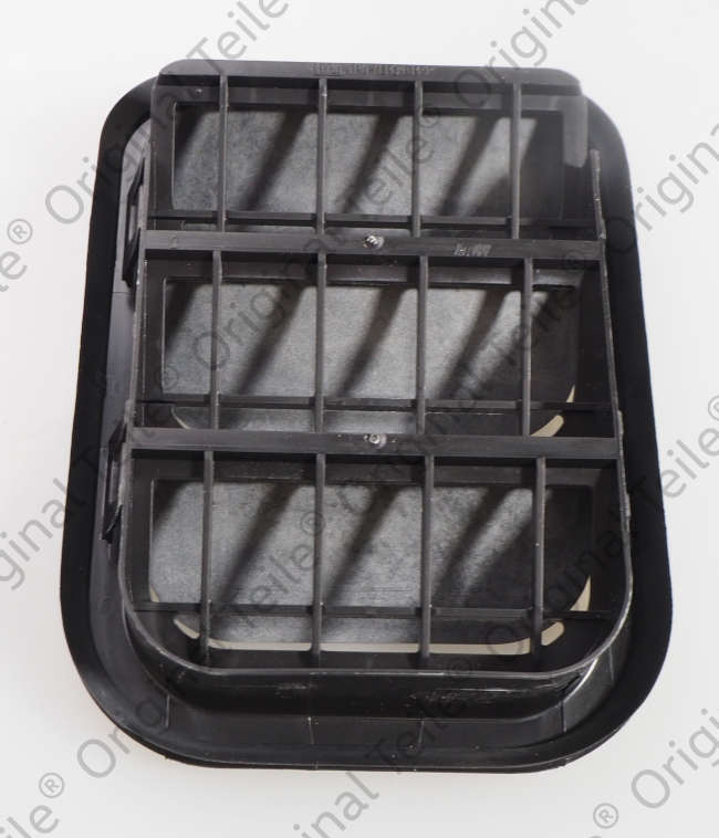 Решетка воздухозаборника салона VAG 3T0819465A цена, от 29.50 USD