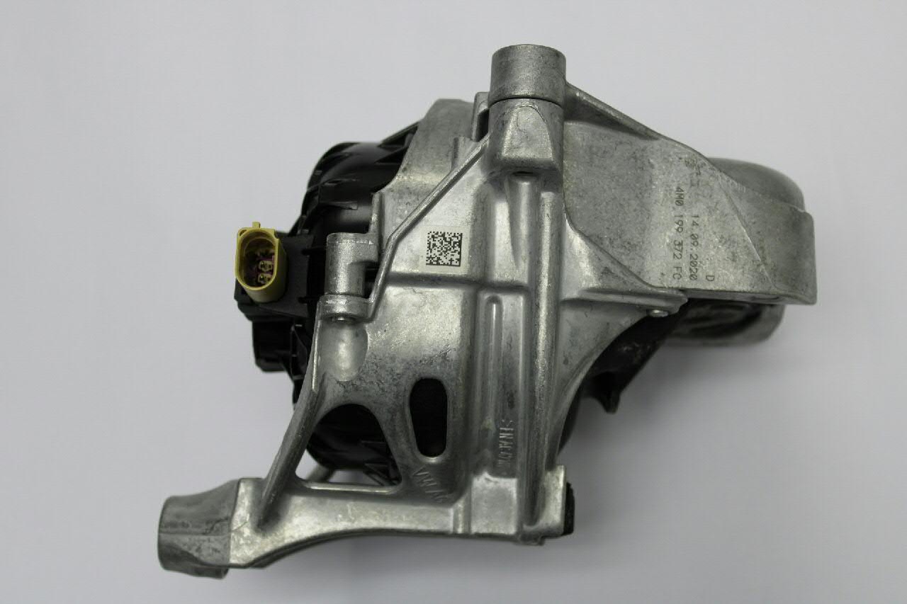 Правая подушка двигателя 4M0199372FC AND
