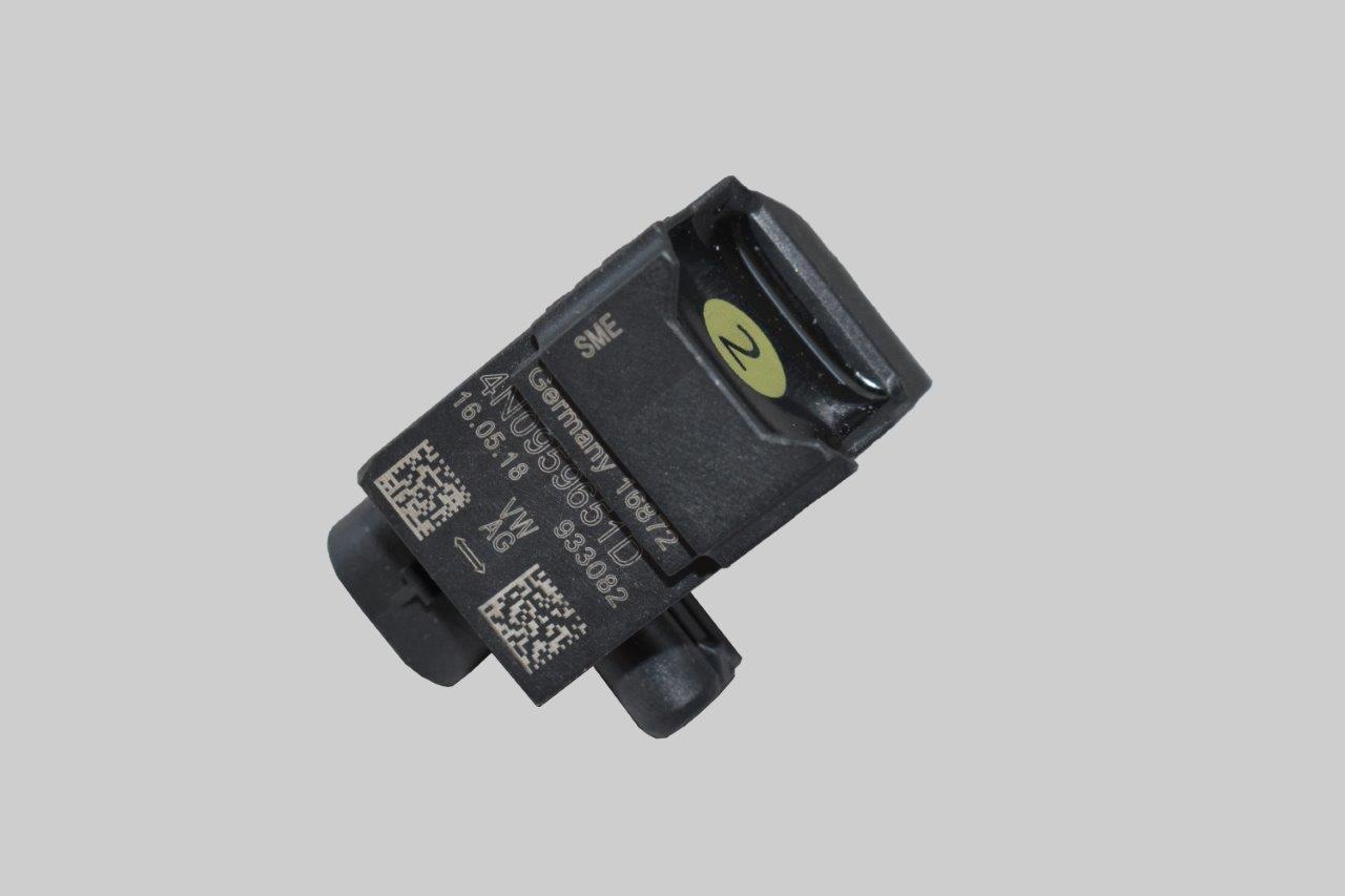 9A795965100 VAG Датчик AIRBAG передний