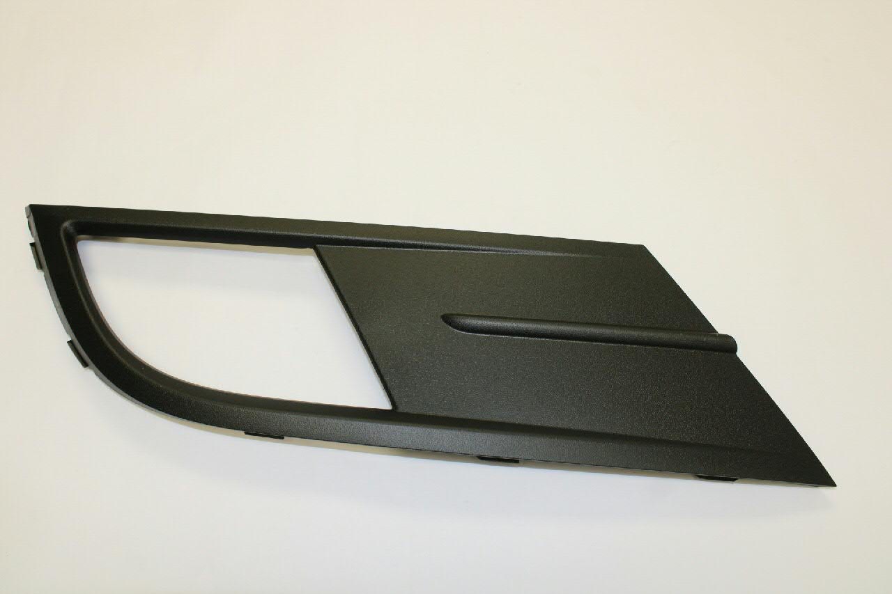 Купить 5C6853665E9B9 VAG Противотуманная фара - вставка левая
