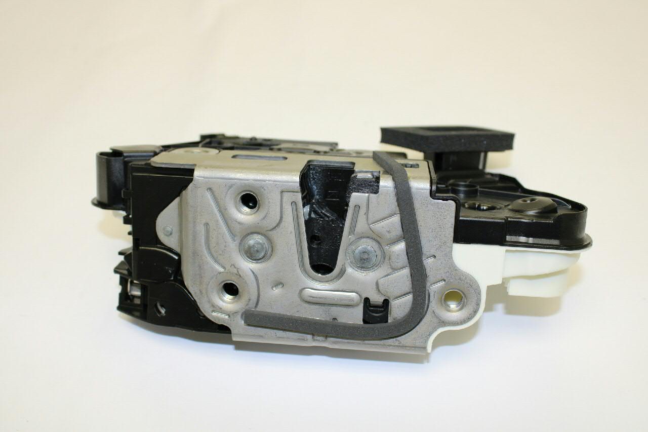 Внутренний дверной замок на Volkswagen Polo V 6R1, 6C1