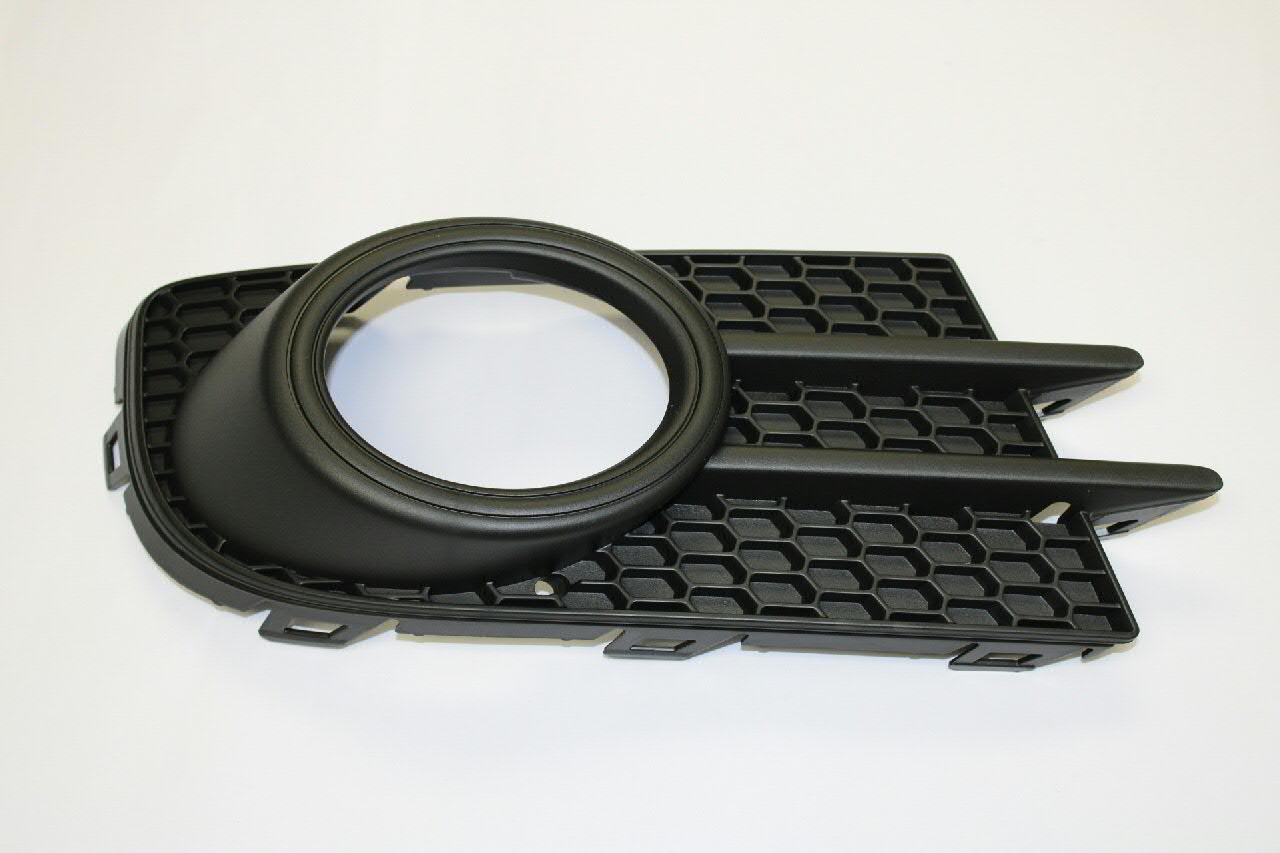 Ободок (окантовка) фары противотуманной правой FPS 7428922 цена, от 18.86 USD