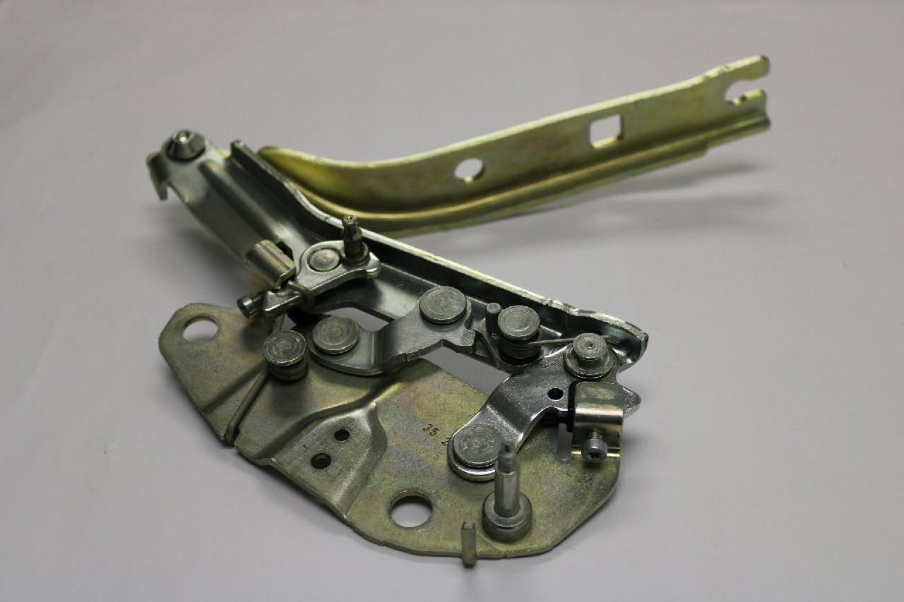 Петля капота VAG 5NA823301G цена, от 163.55 USD