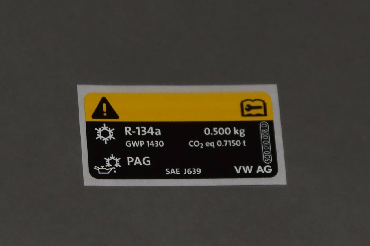  VAG 5Q0010008D цена, от 8.88 USD