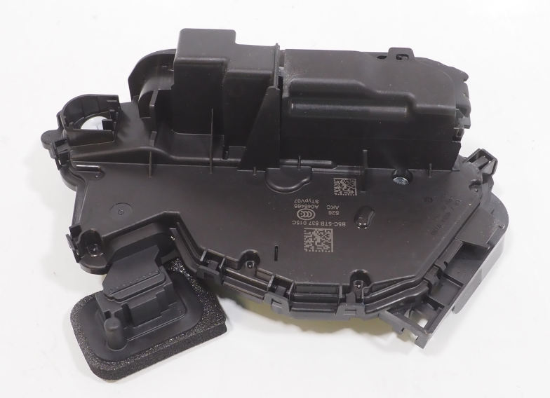 5TB837015C VAG Замок двери водителя