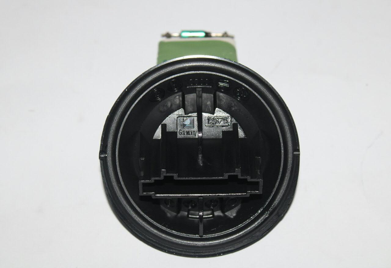 Реле отопителя VAG 6Q0959263A цена, от 7.95 USD
