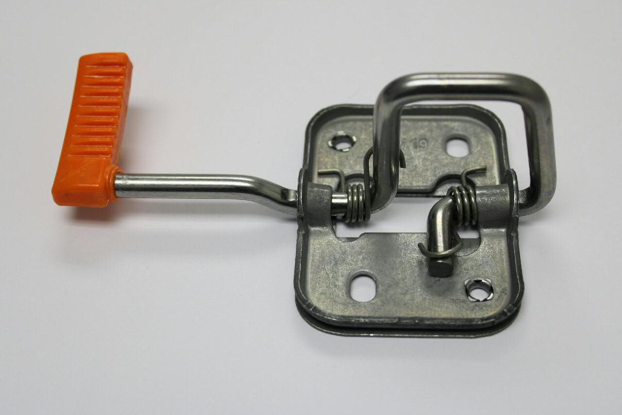 Стояк-крюк замка капота VAG 6R0823186C цена, от 6.05 USD