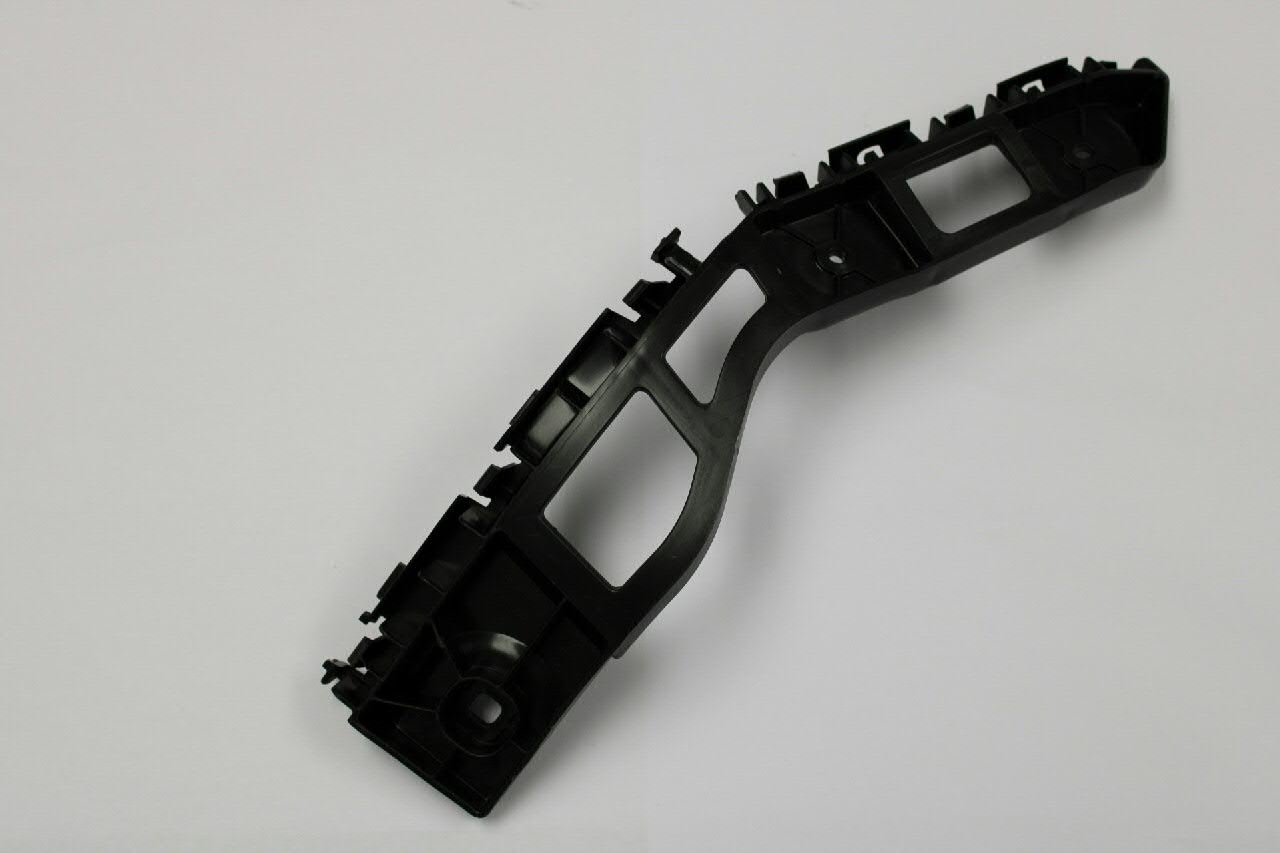 6R6807394A VAG Правое крепление заднего бампера