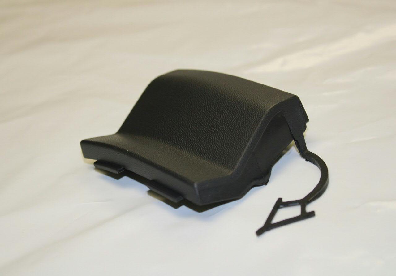 Передняя заглушка бампера буксировочного крюка на Volkswagen Transporter T6 SGA, SGH, SHA, SHH
