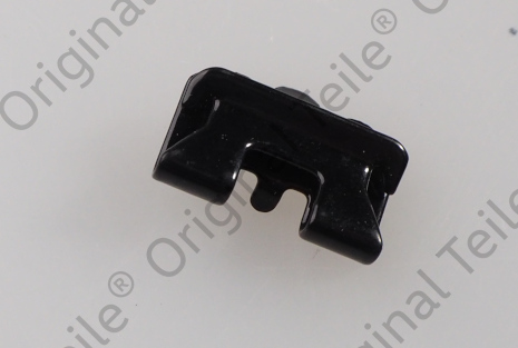 7P6853910A VAG Пистон (клип) крепления обшивки крышки багажника