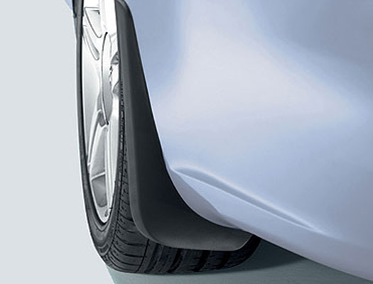 Комплект передних брызговиков на Audi A4 B6 8E2