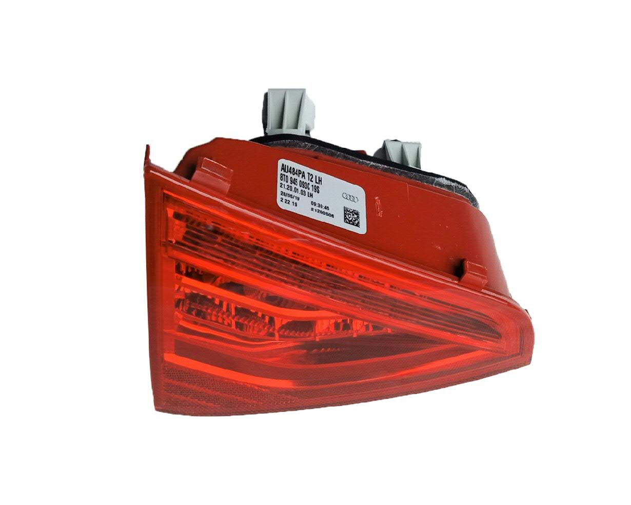 LLI302 Magneti Marelli Задняя левая внутренняя фара