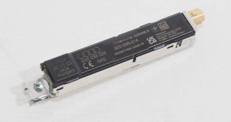 8U0035225B VAG 