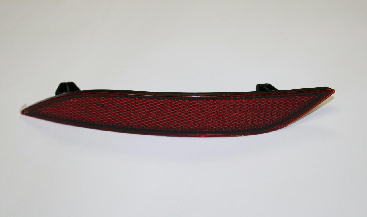Левый отражатель заднего бампера VAG 8V0945105 цена, от 14.44 USD