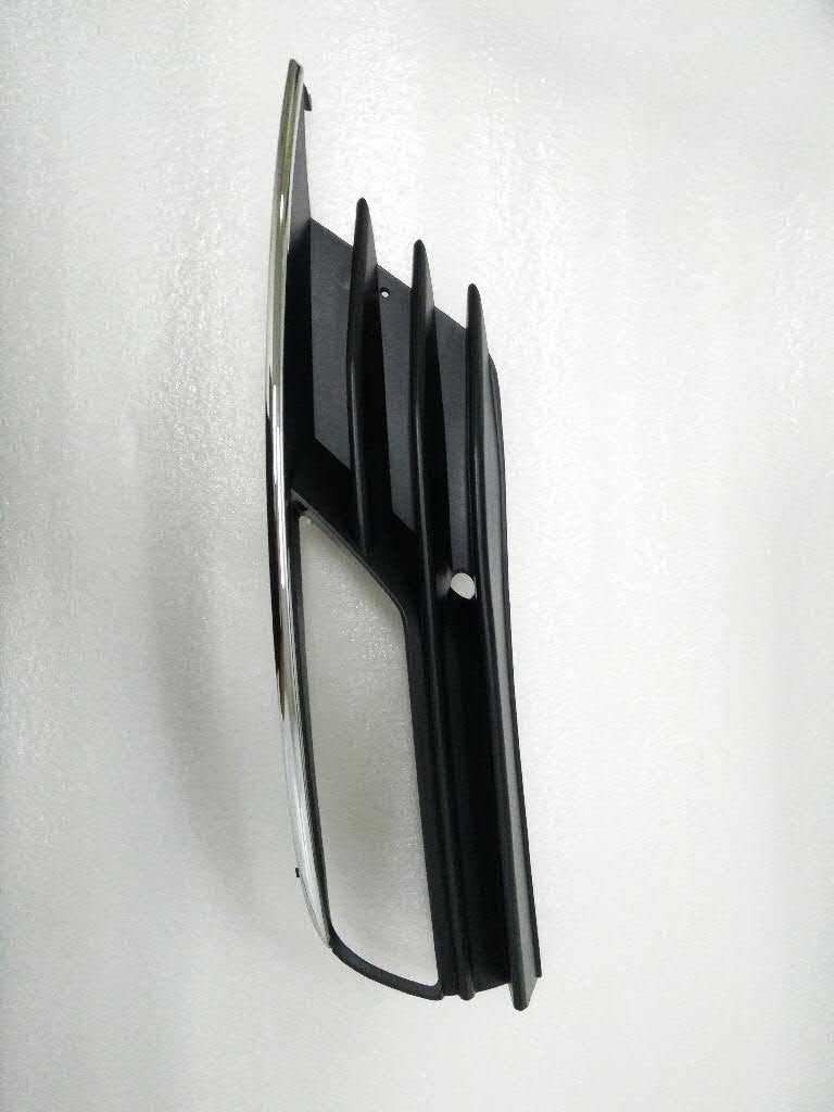 Решетка переднего бампера, правая AND 32807016 цена, от 19.24 USD