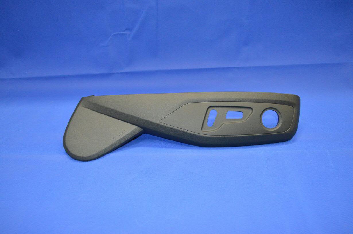 8W0881325P4PK VAG 