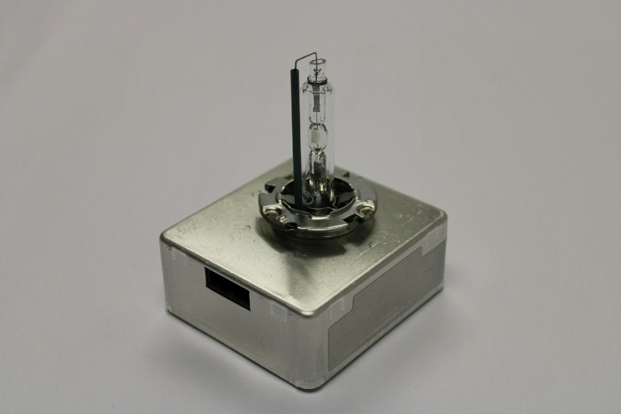 8W0941235 VAG Биксенон