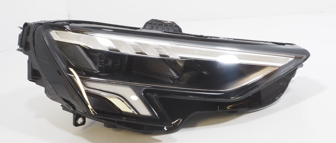 450895 VALEO Фара передняя правая