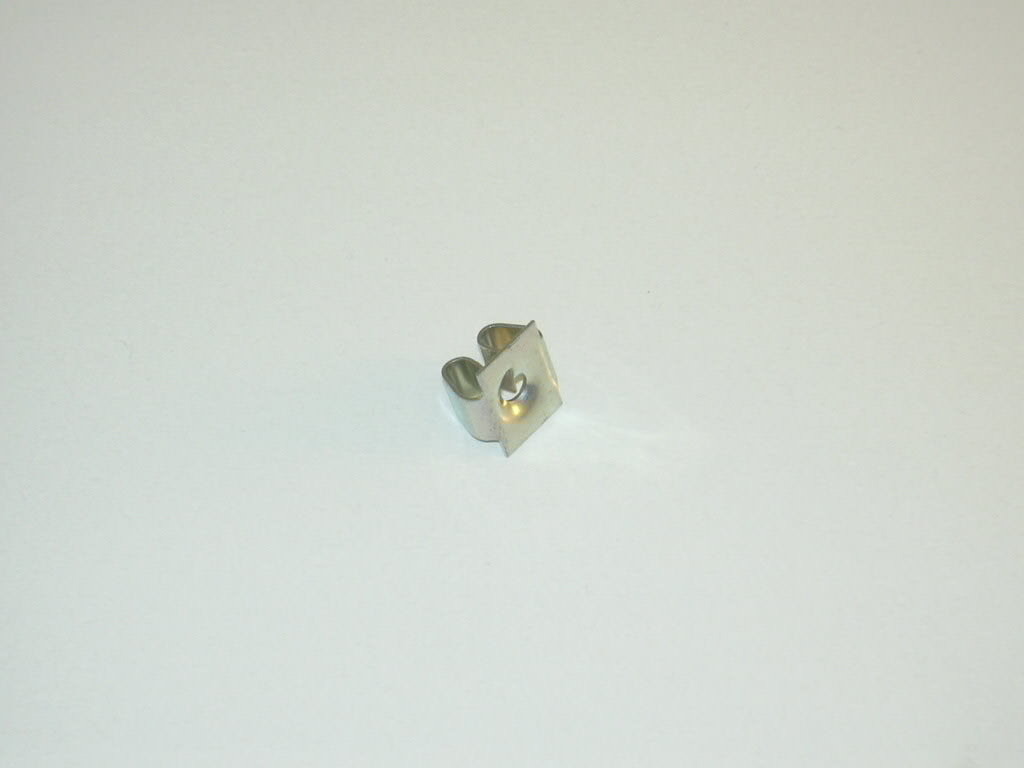 Клипса защиты днища AND 30863219 цена, от 0.27 USD